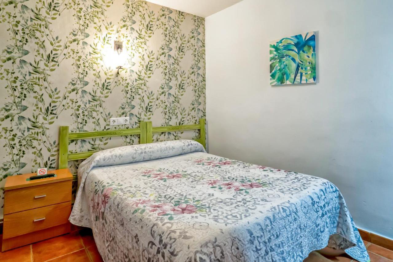 Pension La Playa Talavera de la Reina Esterno foto